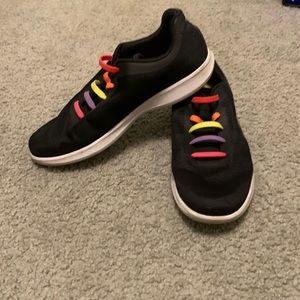 Womens Skechers shoes. Size 9.5